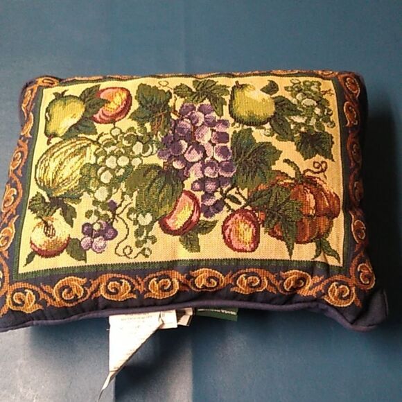 NWT Woven Pillow Goodwin Weavers Fruit Designs Cottagecore Blue/Green colors - Picture 1 of 10